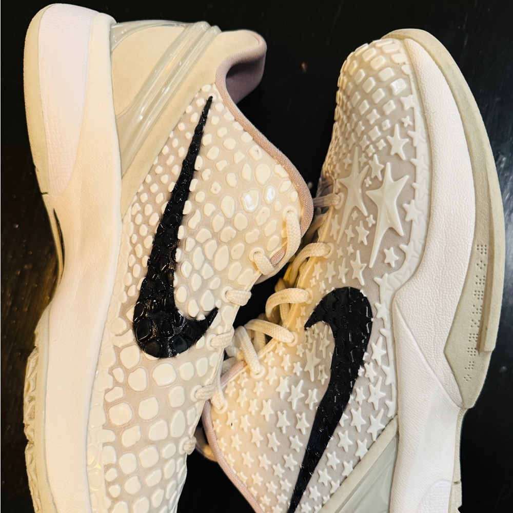 Nike Kobe 6 Protro Sail All-Star sneaker Y6 / men’s 6 -almost new condition